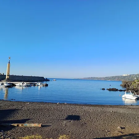 Coco House, Mansarda Vista Mare Apartmán Acireale
