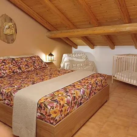 Coco House, Mansarda Vista Mare Acireale