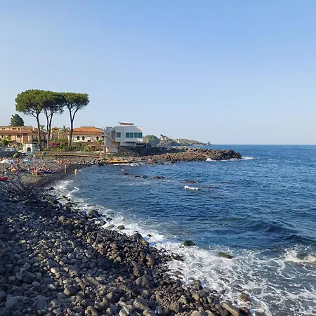 Coco House, Mansarda Vista Mare Appartement Acireale
