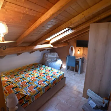 アパート Coco House, Mansarda Vista Mare